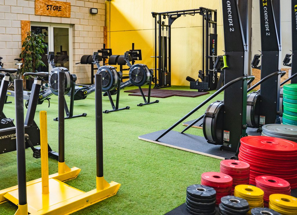 ZONA DE CARDIO Y MUSCULACION 1024x741 1