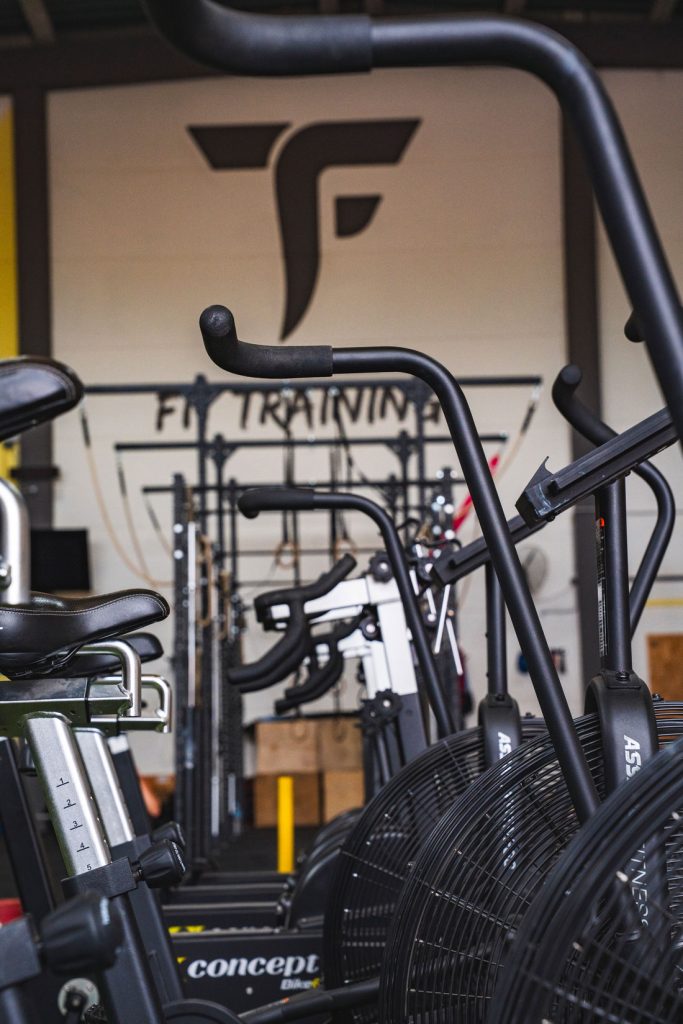 ZONA MAQUINAS DE CARDIO IMPLANTADA EN NUESTRA MARCA 683x1024 1